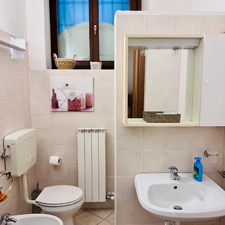 Apartament Gigi House *